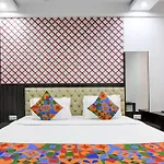Fabhotel Prime Eco Park - New Town